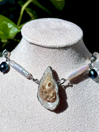 Oyster Pendant Necklace